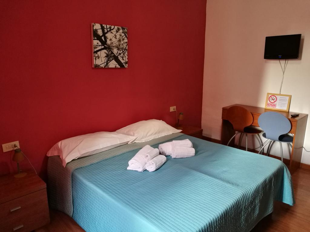 Ares Rooms Róma Szoba fotó